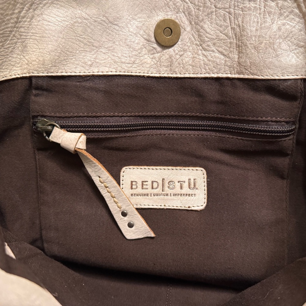 BED|STU Stevie Nectar Lux Tan Rustic Tote - Picture 5 of 6